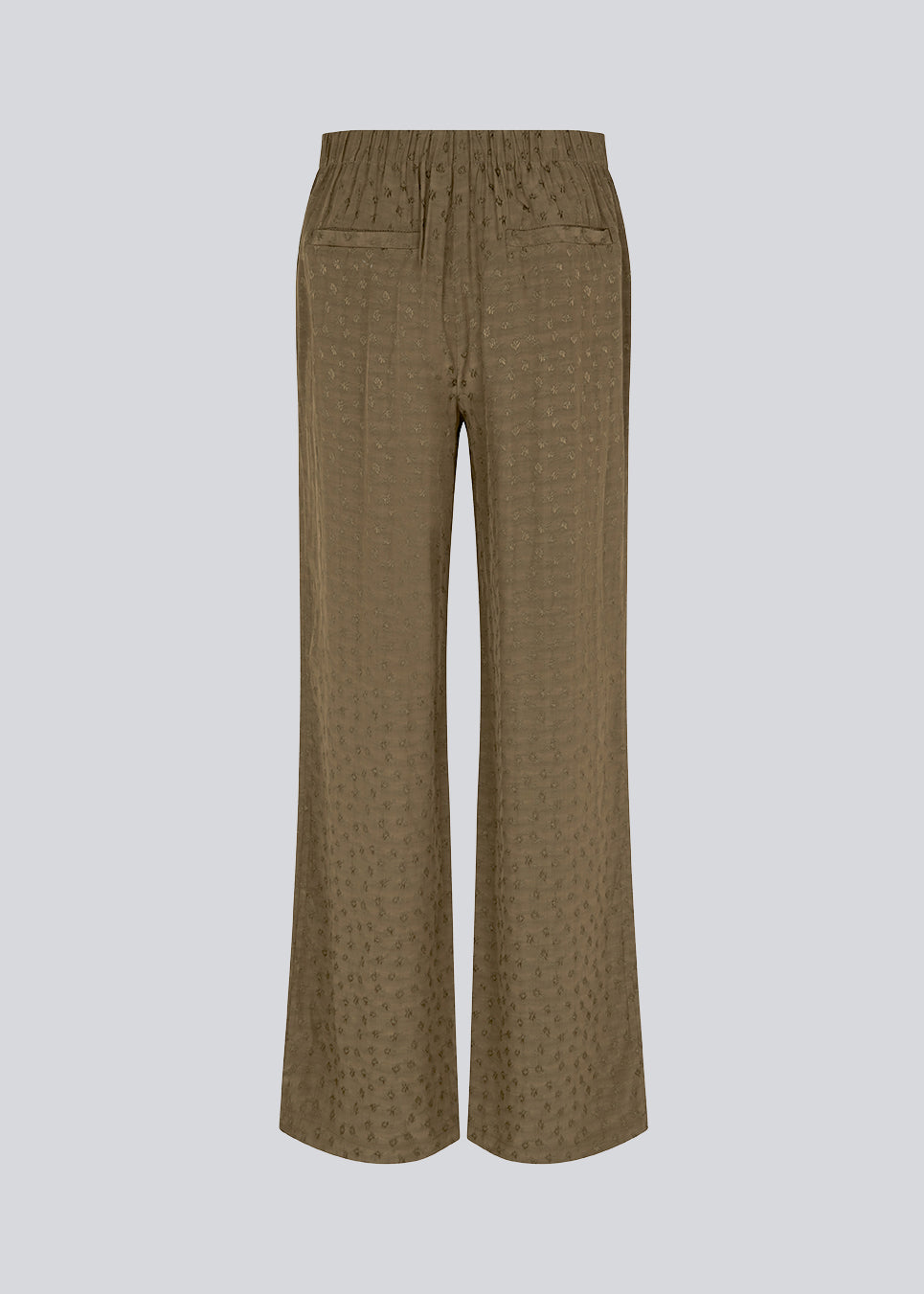 Bukser med brede ben i mønstret satin. CarmelMD pants har mellemhøj talje med lynlåsgylp og knap, samt elastik bagpå for ekstra komfort. Modellen er 177 cm og har en størrelse S/36 på.  Shop matchende skjorte: CarmelMD shirt, i samme farve.