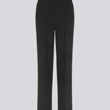Klassiske bukser med pressefolder og lige ben. Nelli pants lukkes med en skjult lynlås i siden og har en skjult elastik indeni taljen for et mere komfortabelt fit. Modellen er 173 cm og har en størrelse S/36 på Indersøm (S/36): 82 cm Bukserne forlænges med 0,5 cm for hver størrelse.