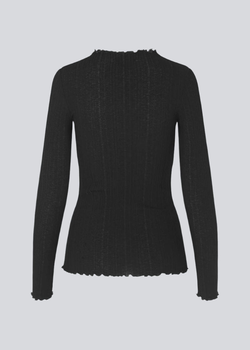 OasisMD t-neck - Black