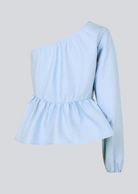 Kort kjole i struktureret og skinnende kvalitet. TelmaMD dress har et afslappet fit med v-udskæring i halsen og korte pufærmer.