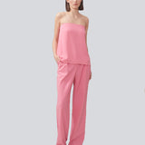 Bukser med afslappet pasform. AnkerMD wide pants har almindelig talje med læg foran og brede, lange ben. Dekorative paspolerede lommer bagpå og sidelommer.  Materiale: 4% Elastan 65% Polyester 31% RayonBukser med afslappet pasform. AnkerMD wide pants har almindelig talje med læg foran og brede, lange ben. Dekorative paspolerede lommer bagpå og sidelommer.  Match med blazer: AnkerMD blazer